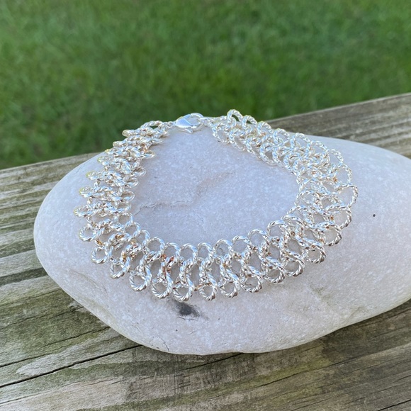 Platinum tone thick knotted chain bracelet 7 inch - Picture 6 of 13